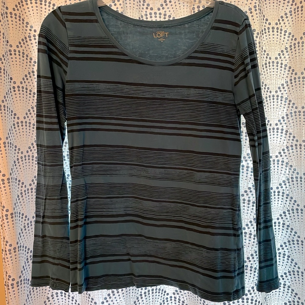 Ann Taylor Loft blue striped tee